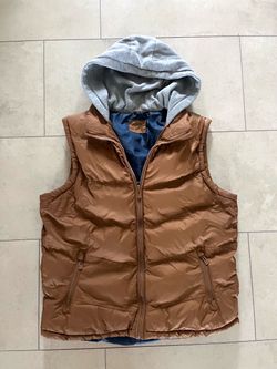 Mens Hooded Puffer Vest