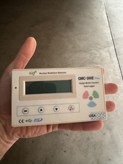 GQ GMC-300E Plus Nuclear Radiation Detector Geiger Counter