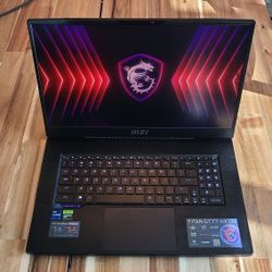 MSI Titan GT77 RTX 4080 4k 144hz display laptop