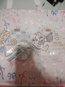 Disney Alice in Wonderland Facial Sheet Masks Set of 2