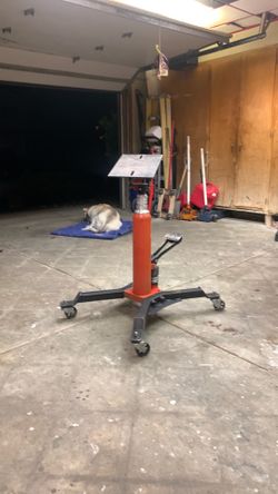 Snap-on transmission lift