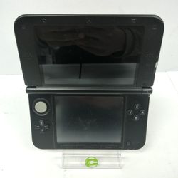 Nintendo 3DS XL Handheld Game Console SPR-001 Red/Black