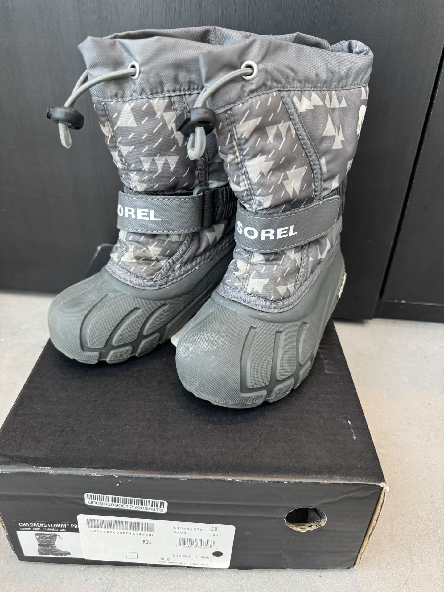 Sorel Toddler Snow Boots Size 9