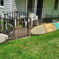 11 Very Used Surfboards Lot