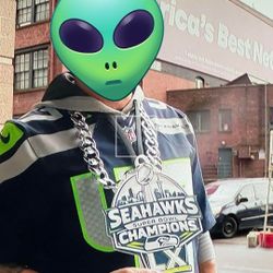 Seattle Seahawks  Super Bowl Pendant 