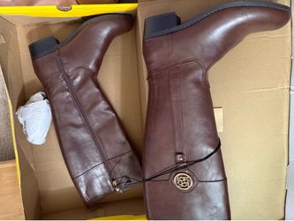 Liz Claiborne brown boots