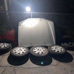 2001 Toyota Corolla Parts Open To Offers 