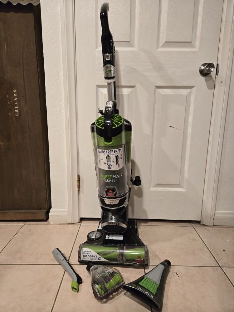 Bissell Pet Hair Eraser Vacuum Cleaner