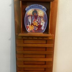Bradford Exchange Winnie The Pooh Calendar Plate Collection            (Or Best Offer)