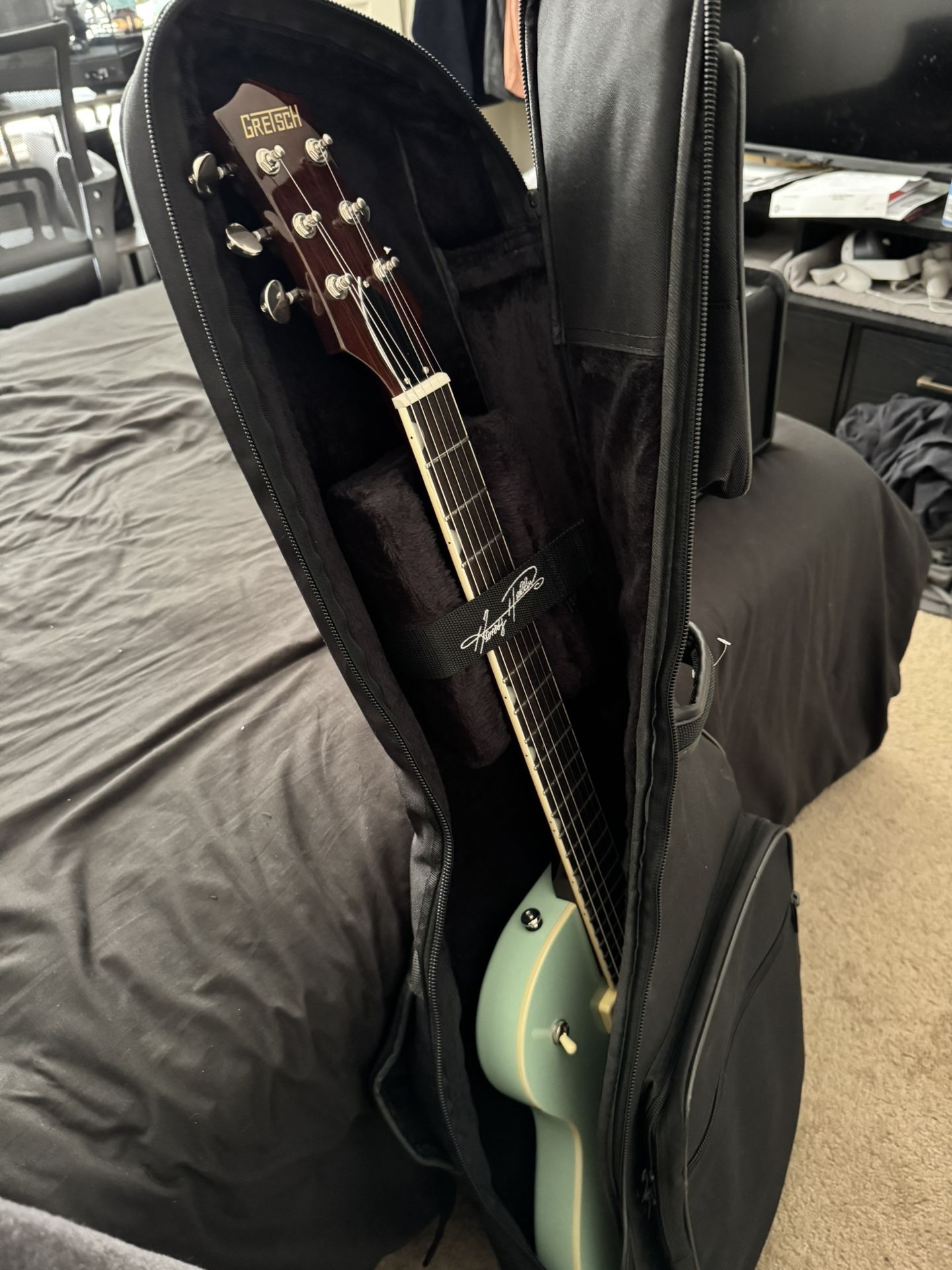 Gretsch Guitar With Gender Amplifier