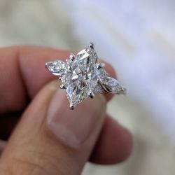 2.31 Marquis Diamond Ring 14KW 