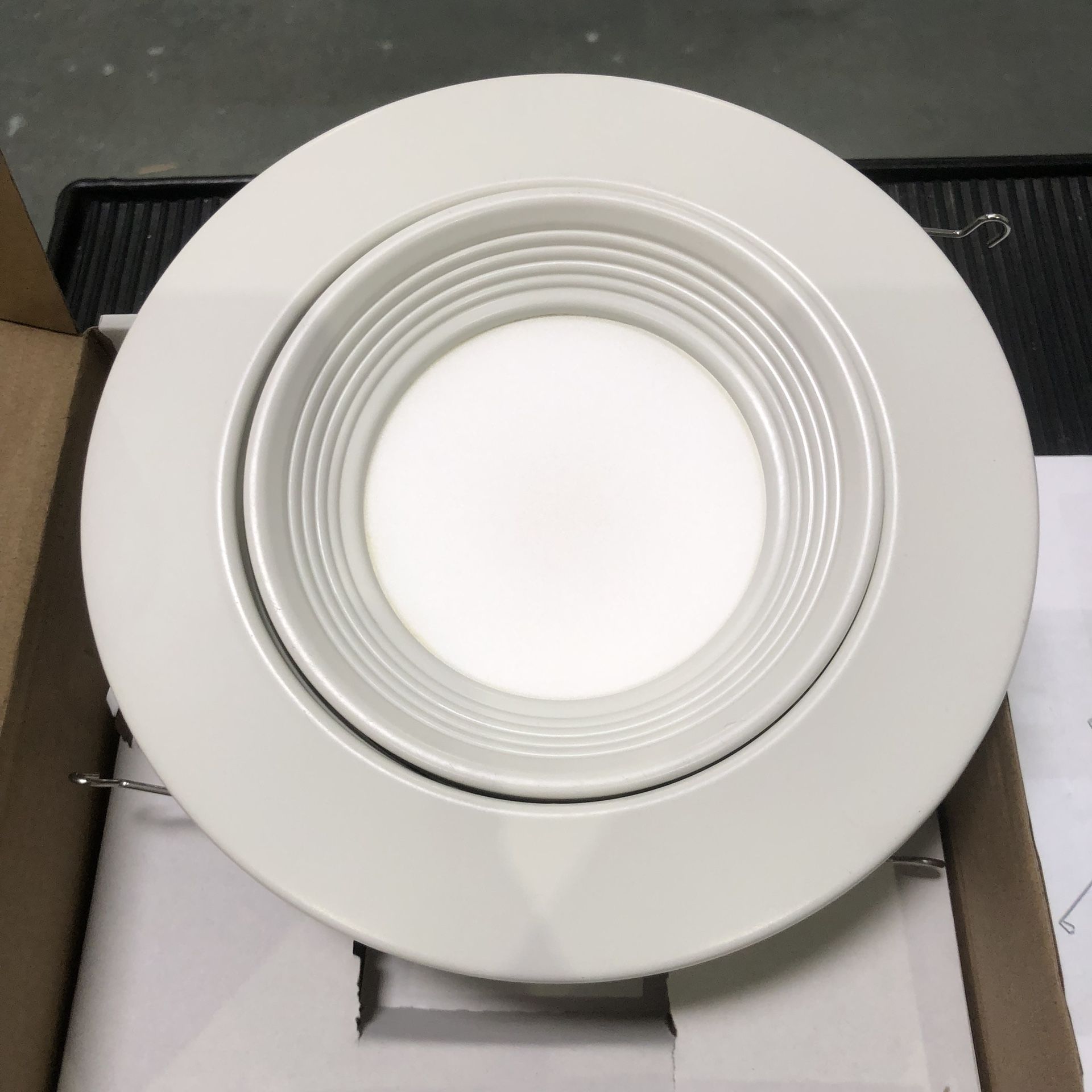 LED light 10-pieces for $100