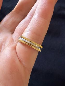 18 k solid gold ring