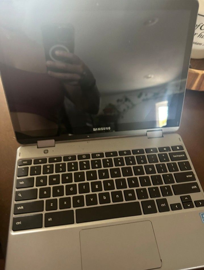 Samsung Chromebook Laptop $60