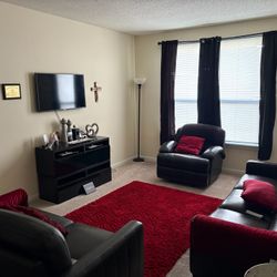 Complete Living Room For Sale EVERYTHING except TV …EVERYTHING