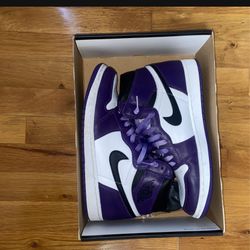 Jordan 1 Court Purple