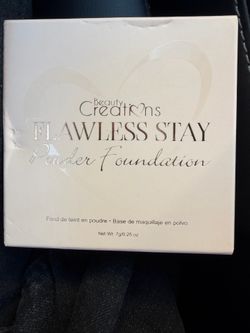 FLAWLESS STAY POWDER FOUNDATION