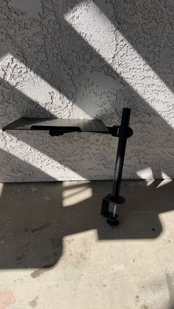 Laptop stand for table