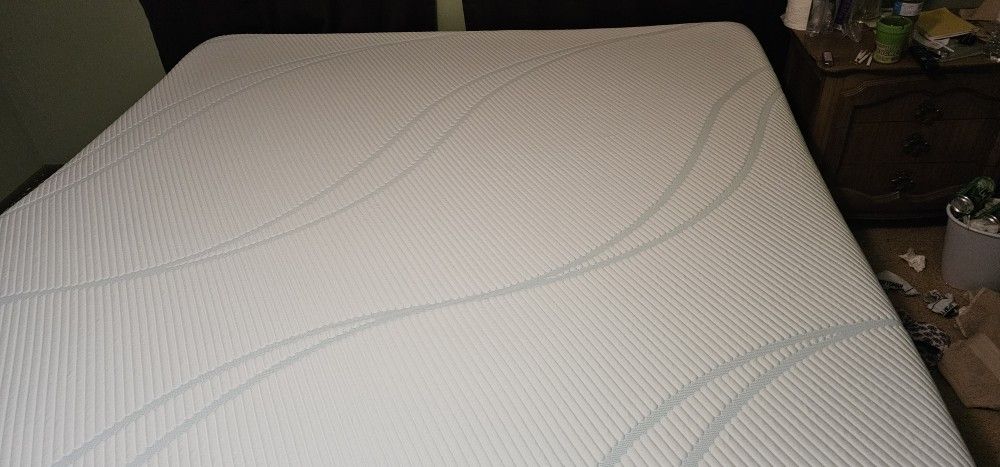Temperpedic King Adjustable Bed