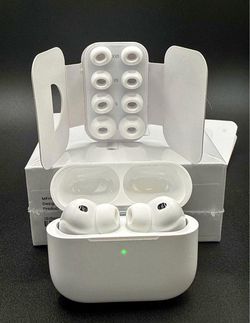 Apple AirPods Pro with Charging Case