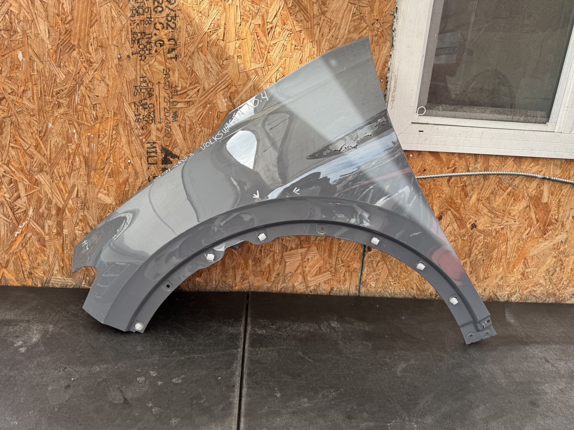 2021 2022 2023 VOLKSWAGEN ID.4 LEFT SIDE FENDER OEM USED