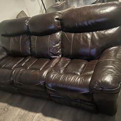 100% Leather Sofa With Reclining Seats