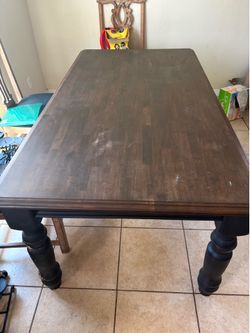 Dinning table