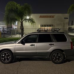 SUBARU FORESTER 2004 COLR SILVER