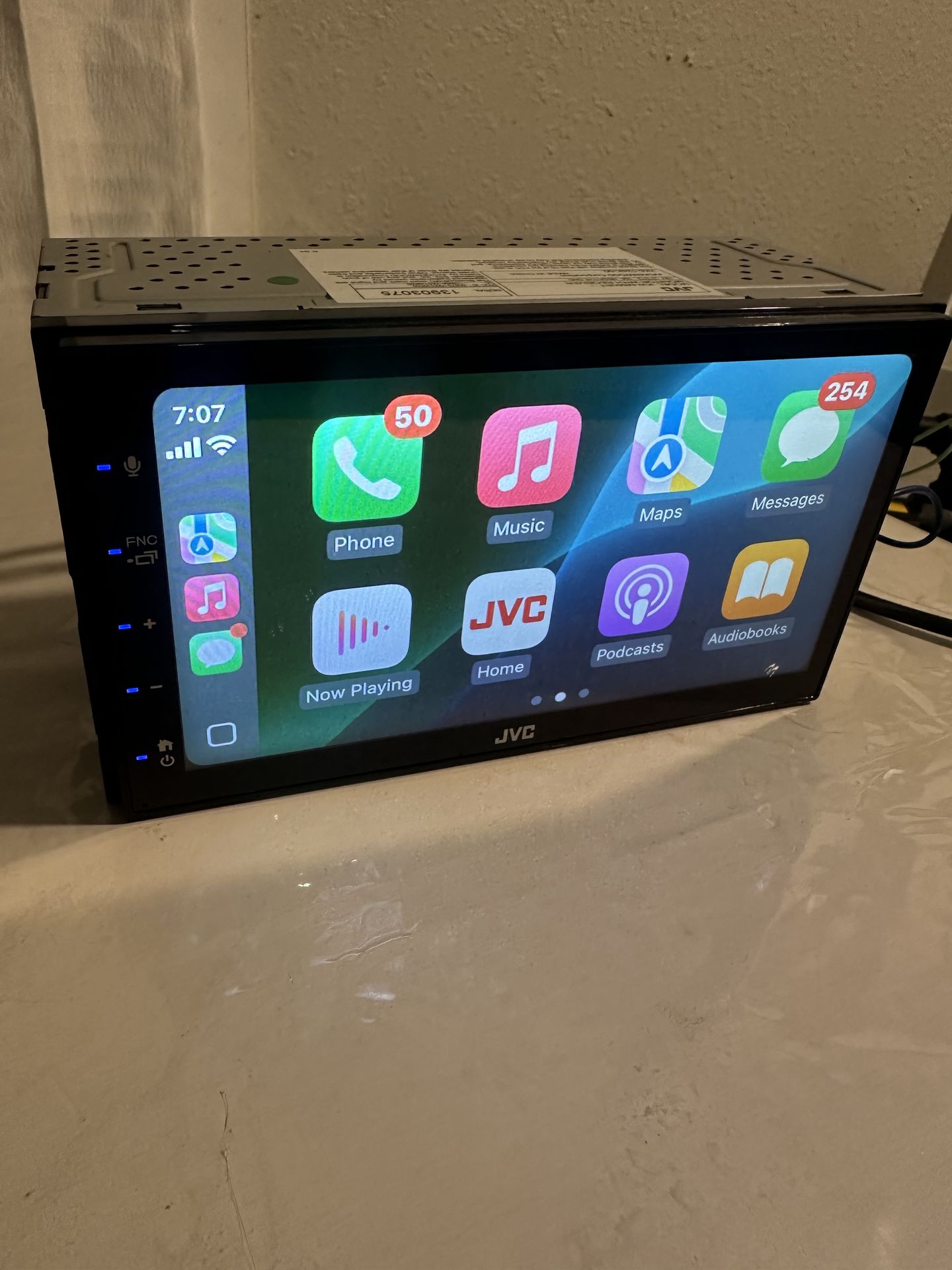 JVC KW-M560BT Apple CarPlay Android Auto 6.8 inch double din car stereo