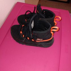 Under Armour Boy Shoes 