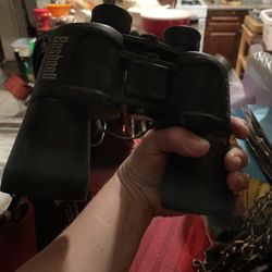 Bushnel Binoculars 