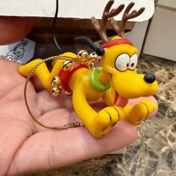 VINTAGE DISNEY GROLIER CHRISTMAS MAGIC PLUTO ORNAMENT 26231 111 W/BOX