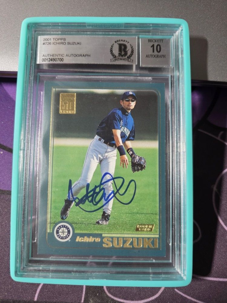 2001 Topps Ichiro Suzuki Authentic Autograph BGS 10