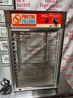 NEW Counter Top Heated Food Warmer Glass Display Case Wisco 825 Pretzel Filler Churro Pizza #3313-OB