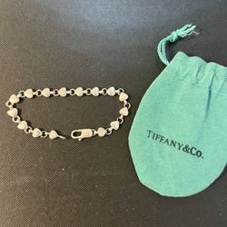 [Excellent Condition / Rare] Tiffany Puff Heart Bracelet, 17cm