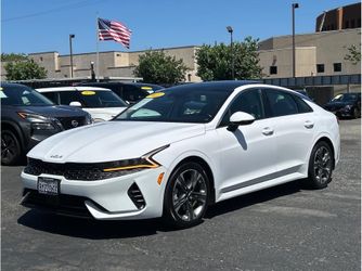 2022 Kia K5