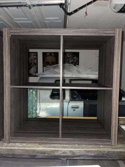 4 cubicles