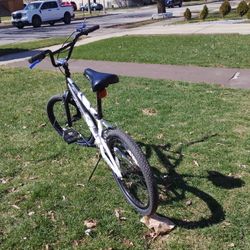 Kent 20 Kids Ambush Bike 