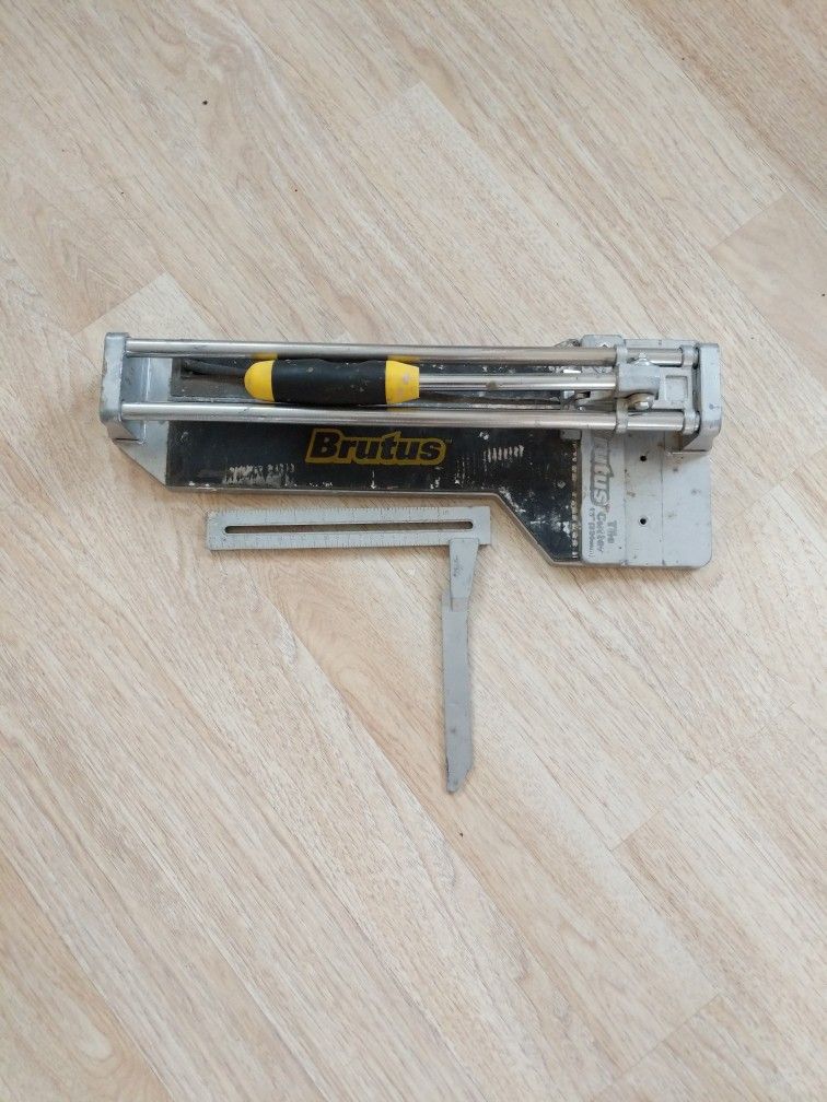 Brutus Tile Cutter 13"