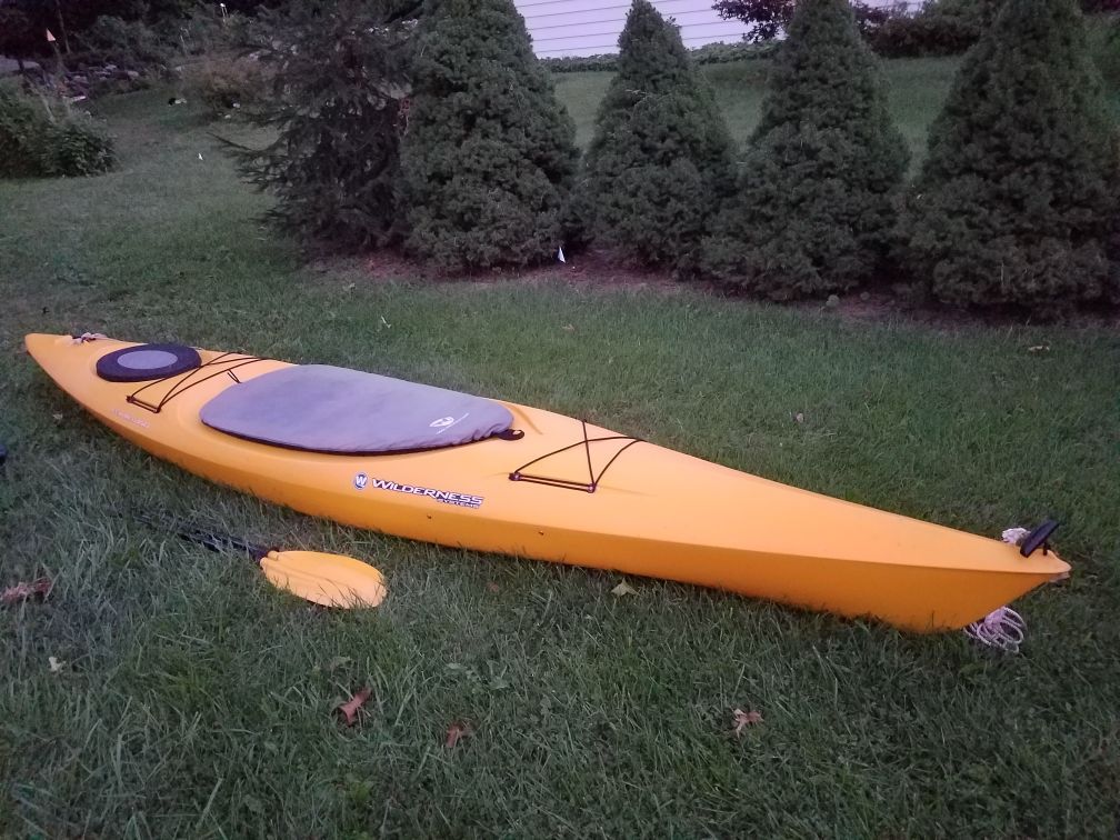 Kayak Wilderness Systems Pamlico 140