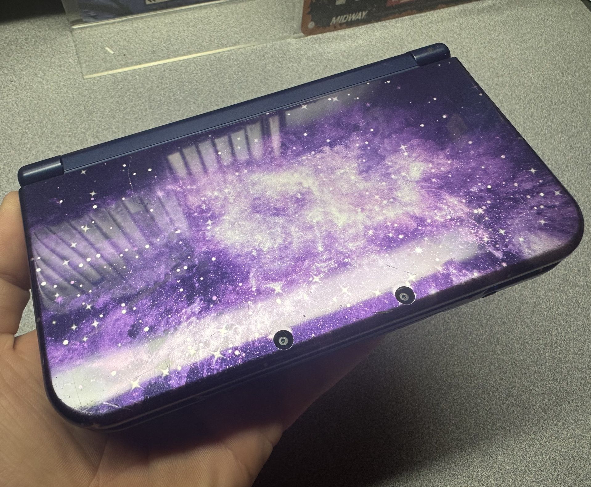 Nintendo 3DS XL Galaxy for parts or repair