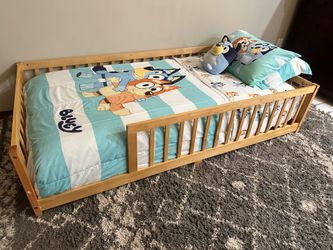 Complete twin bed set