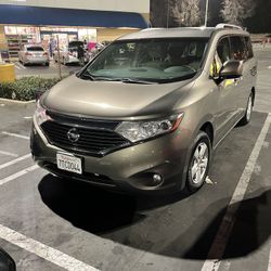 2016 Nissan Quest