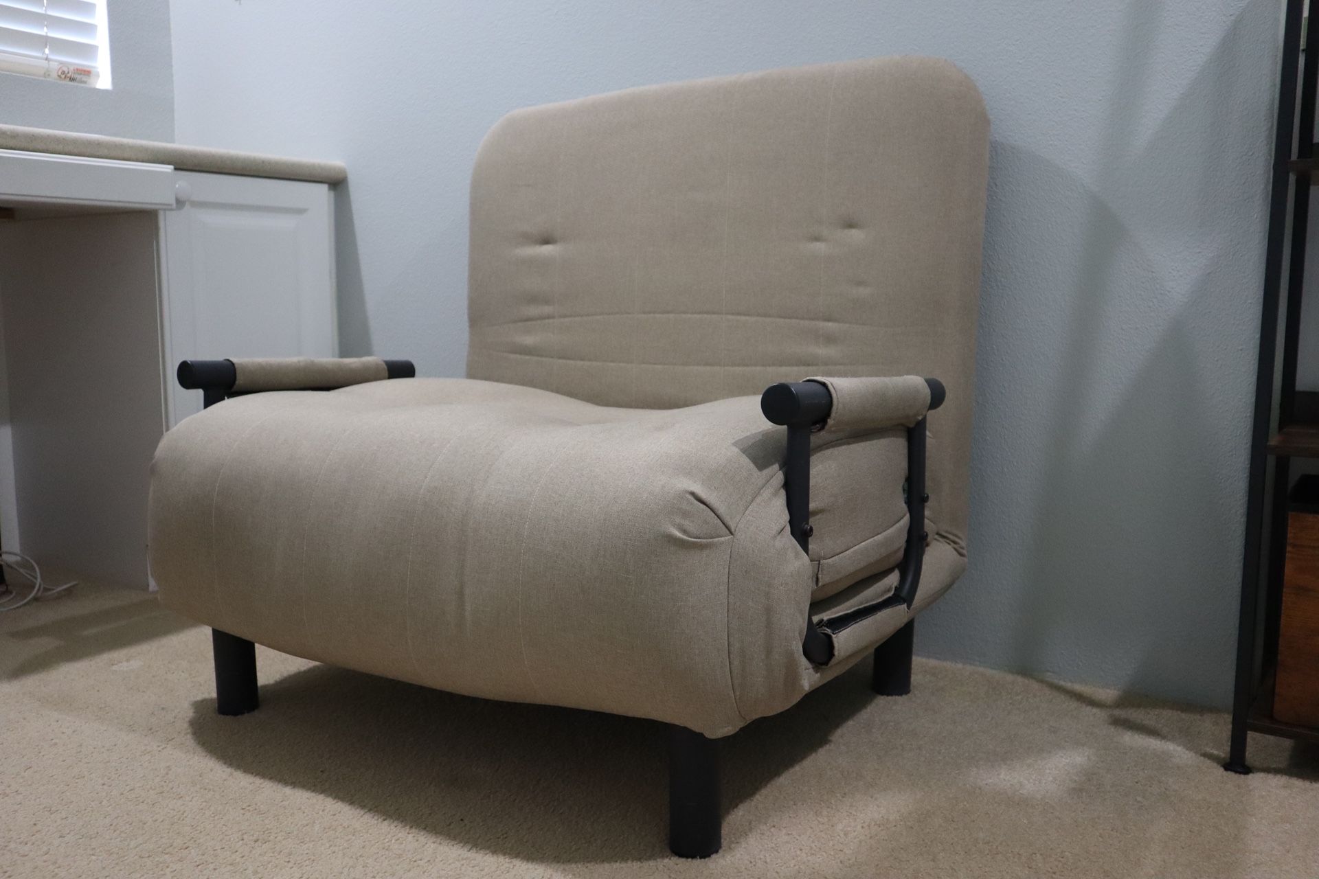 Single Sleeper Convertible Chair