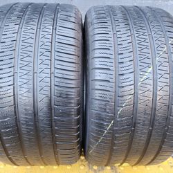 2 USED TIRES PIRELLI 285/35/20