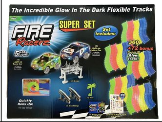 Exciting Glow In The Dark Race Set!! $20