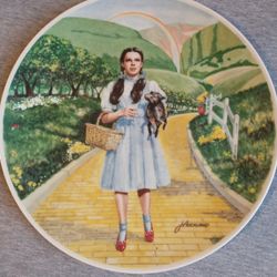 Wizard of Oz Dorothy collector plate by Knowles 1977