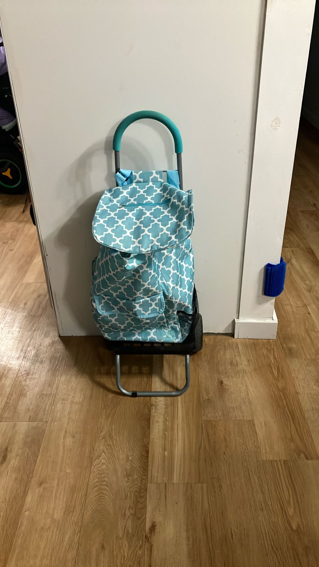 Cart, rolling, collapsible