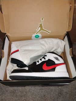 Jordan 1 mid