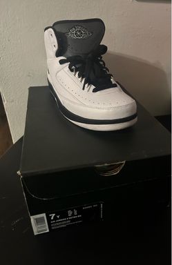 Air Jordan 2 Retro Wing It – Size 7Y / Women’s 8.5